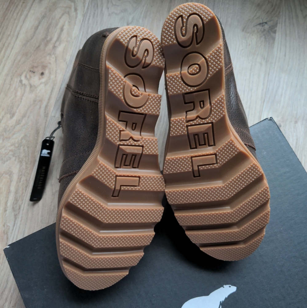 Sorel Joan Of Arctic Boots - Picture 9 of 11